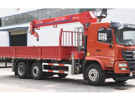رافعة مثبتة على شاحنة 10 طن، SST10S4
