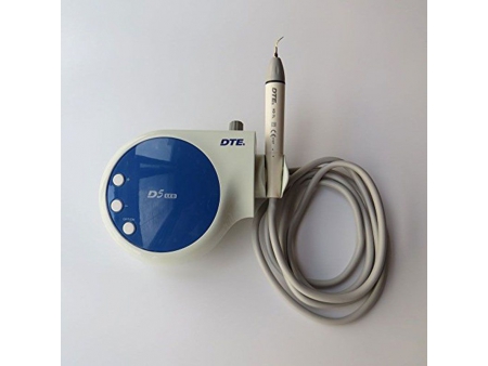 قشارة اللثة بالموجات فوق الصوتية				   Ultrasonic scaler