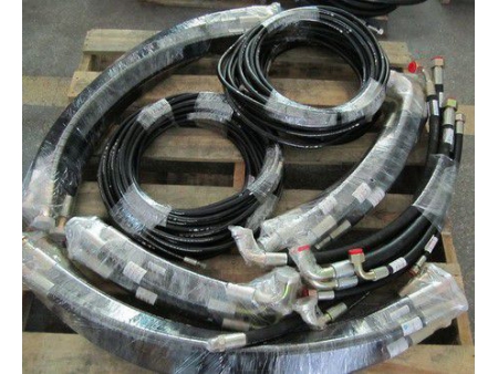 مجموعة أنابيب ستيل غير ملحومة وخراطيم هيدوليك Seamless Steel Pipe & Hydraulic Hose Assembly