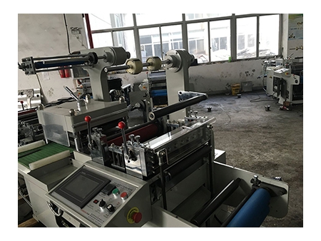 ماكينة القطع بالقوالب لليبل Label Die Cutting Machine