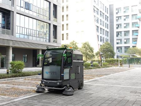 مركبة كنس الشوارع ذاتية القيادة Autonomous Street Sweeper