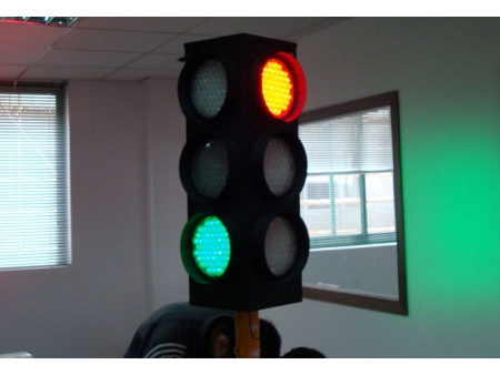 لمبات إشارات المرور/ مصابيح LED للإشارات الضوئية LED Traffic Light