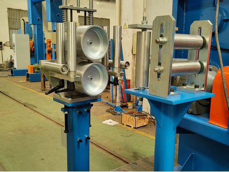 خط بثق العازل المتشابك للكابلات الكهربائية  Crosslinked Insulation Extrusion Line