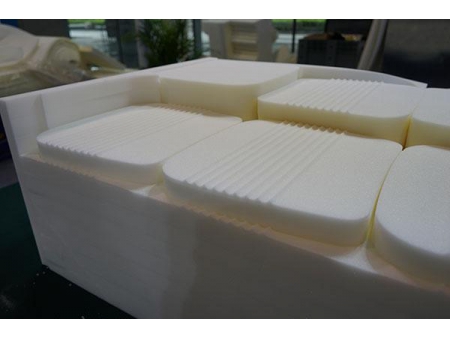 ماكينة CNC لقطع الفوم، HV6 (آلة CNC للقطع المحيطي للفوم بشفرة قطع أفقية ورأسية)