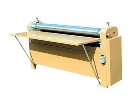 ماكينة لصق ألواح الكرتون المضلع Corrugated Sheet Pasting Machine