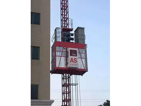 رافعات الإنشاءات والبناء، الرافعات الإنشائية (مع سلة رفع الأفراد والمواد) Construction Hoists