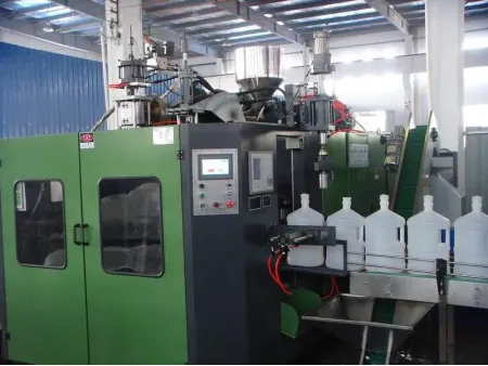 ماكينة قولبة النفخ بطريقة البثق للجالونات Gallon Bottle Extrusion Blow Moulding Machine