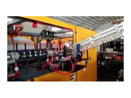 ماكينة قولبة النفخ بالمط الآلية Fully Automatic Stretch Blow Moulding Machine