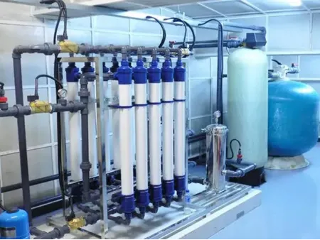 نظام المعالجة بتقنية غشاء الترشيح الفائق (ممبرين للترشيح الفائق) Ultrafiltration Membrane Device