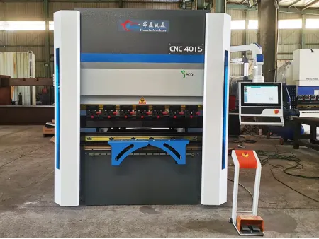 آلة كهربائية لثني الصفائح المعدنية (ماكينة ثني الصفائح المعدنية) Electric Press Brake