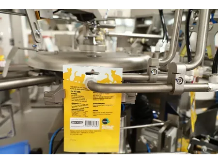 آلة تعبئة السوائل في أكياس جاهزة Liquid Packaging Machine