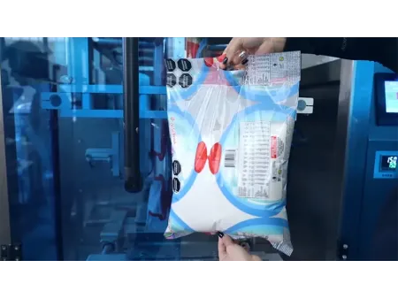 آلة تعبئة المساحيق والبودرة في أكياس Powder Packaging Machine