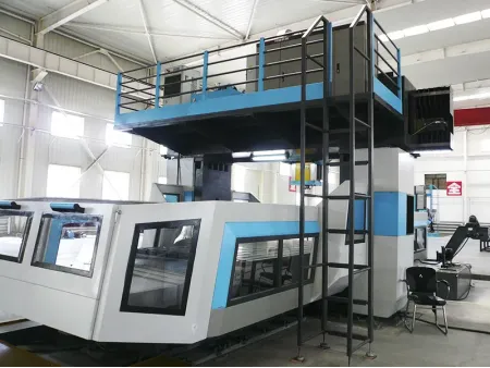 ماكينة حفر وتفريز CNC جسرية، هيكل جسري ثابت وطاولة متحركة