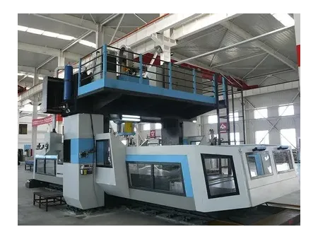 ماكينة حفر وتفريز CNC جسرية، هيكل جسري ثابت وطاولة متحركة