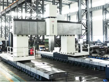 ماكينة حفر وتفريز CNC جسرية، هيكل جسري متحرك وطاولة ثابتة