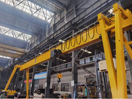 رافعة جسرية بمعايير أوروبية European Standard Gantry Crane