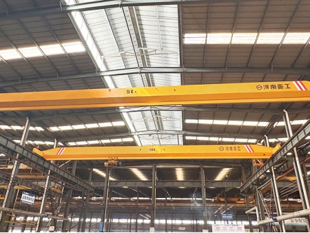 رافعة علوية ذات عارضة واحدة Single Girder Overhead Crane