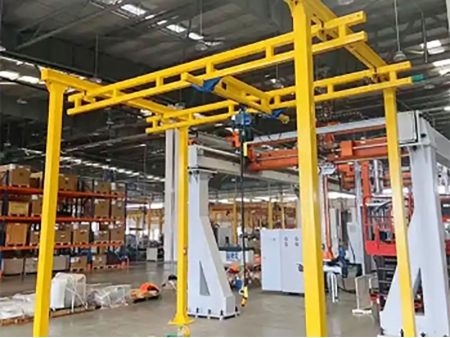 رافعة جسرية قائمة بذاتها Freestanding Bridge Crane