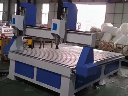 ماكينة رواتر CNC مزدوجة الرأس (للتفريز والحفر والنحت والنقش على الأشكال الخشبية المعقدة) Double Head CNC Router ماكينة رواتر CNC مزدوجة الرأس (للتفريز والحفر والنحت والنقش على الأشكال الخشبية المعقدة) Double Head CNC Router