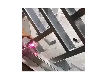 ماكينة لحام بالليزر قابلة للحمل باليد