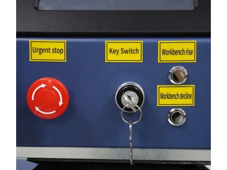 ماكينة اللحام بالليزر لإصلاح قوالب التشكيل