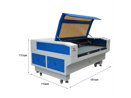 ماكينة القطع بالليزر بأنبوب زجاجي من ثاني أكسيد الكربون CO₂  CO₂ Laser Cutting Machine