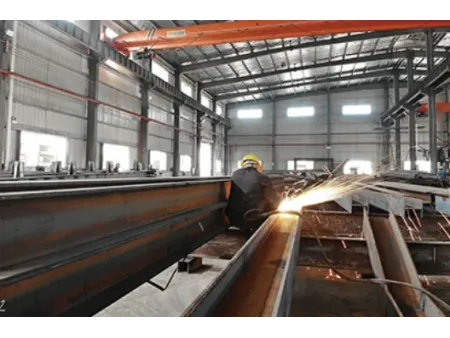مستودعات ذات هياكل فولاذية Warehouses