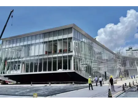 مباني تجارية وصالات عرض ذات هياكل فولاذية Retail Buildings & Showrooms