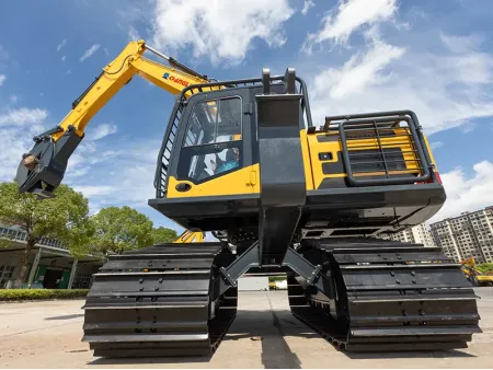 ZG135CF  حفار مجنزر لتحميل الأخشاب (عالي الكفاءة لعمليات الغابات وسحب ورصّ الأخشاب)