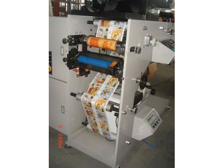 آلة طباعة فليكسو (من 1 إلى 6 ألوان)، ZBS-450
