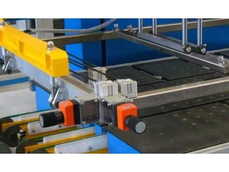 ماكينة طباعة آلية على زجاج الأجهزة المنزلية فئة VA  Automatic Screen Printing Machine for Home Appliance Glass