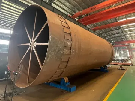 آلة التحبيب والتجفيف بالرش Spray Granulator