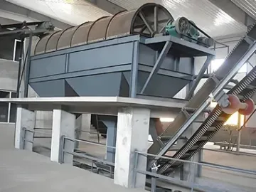 غربال تروميل الأسطواني الدوار Trommel Screen