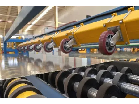 آلة الفصل الأوتوماتيكية للألواح الزجاجية (لفصل الألواح الزجاجية المسطحة بعد القطع الطولي والعرضي) Glass Breakout Machine