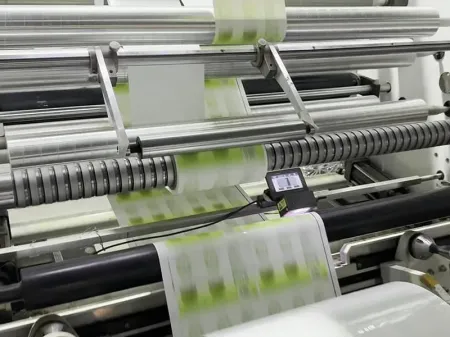 أغلفة شرنك سليف حراري لعلب وزجاجات الألبان Shrink Sleeves for Dairy Products