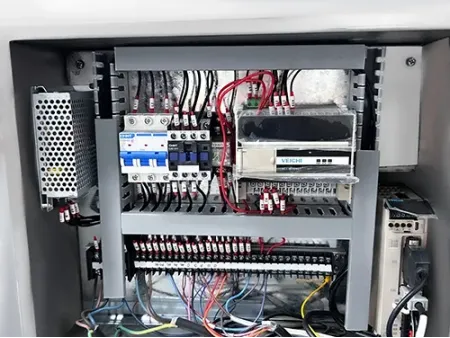 ماكينة تقطيع اللحوم المجمدة إلى مكعبات Frozen Meat Dicing Machine (Bone-in Meat)