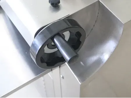 برامة عجين Dough Roller Machine