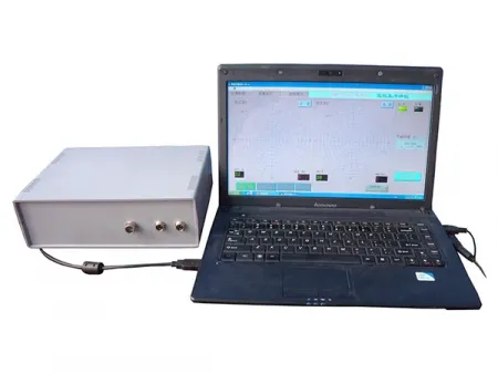 ماكينة موازنة ديناميكية قابلة للحمل (مع شاشة لمس)