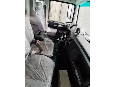 شاحنة جمع القمامة الكهربائية All-Electric Garbage Truck