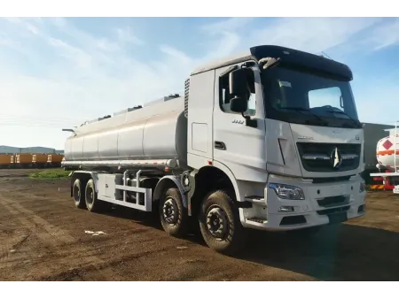 8×4 Water Tank Truck