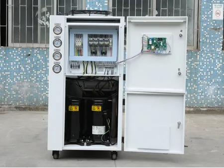 مبرد مائي لمكائن الليزر (شيلر ماكينة الليزر) Laser Chiller