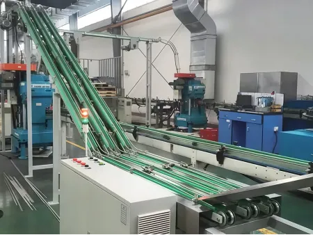 نظام ناقل وتغذية أغطية العلب المعدنية Can Lid Feeder (Can End Feeder)