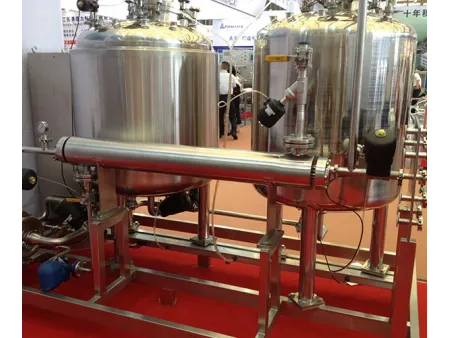 مبادل حراري صحي من نوع القشرة والأنبوب