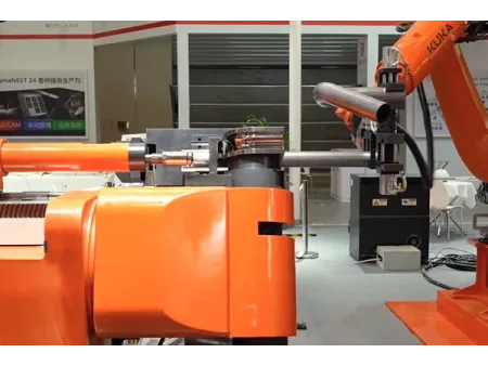 ماكينة CNC لثني الأنابيب المعدنية (نظام ثني الأنابيب الذكي بالتحكم الرقمي CNC)