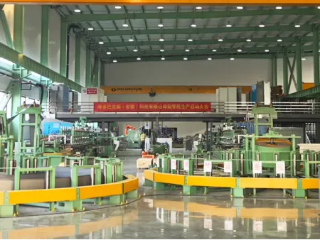 أنابيب الفولاذ عالي المقاومة والملحومة بالليزر (لشاصي سيارات الطاقة الجديدة والمكونات الهيكلية خفيفة الوزن)