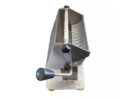 قطاعة النقانق اليدوية (تقطيع النقانق إلى شرائح صغيرة)