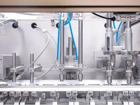 آلة تعبئة أكياس جاهزة ذات أشكال خاصة بفوهتين