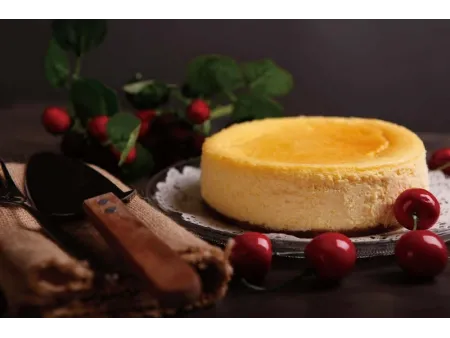 قالب الكيك وصينية البيتزا