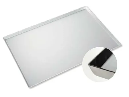 صواني فرن مسطحة