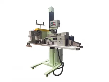 شريك نجاحكم في حلول التعبئة والتحميل الذكية، خبرتنا في خدمتكم لضمان استمرارية وتطور إنتاجكم تحت شعار 